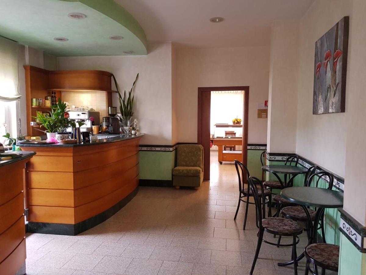 Hotel Patrizia Marina di Massa Eksteriør bilde